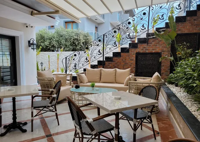 Mono Life Кешме